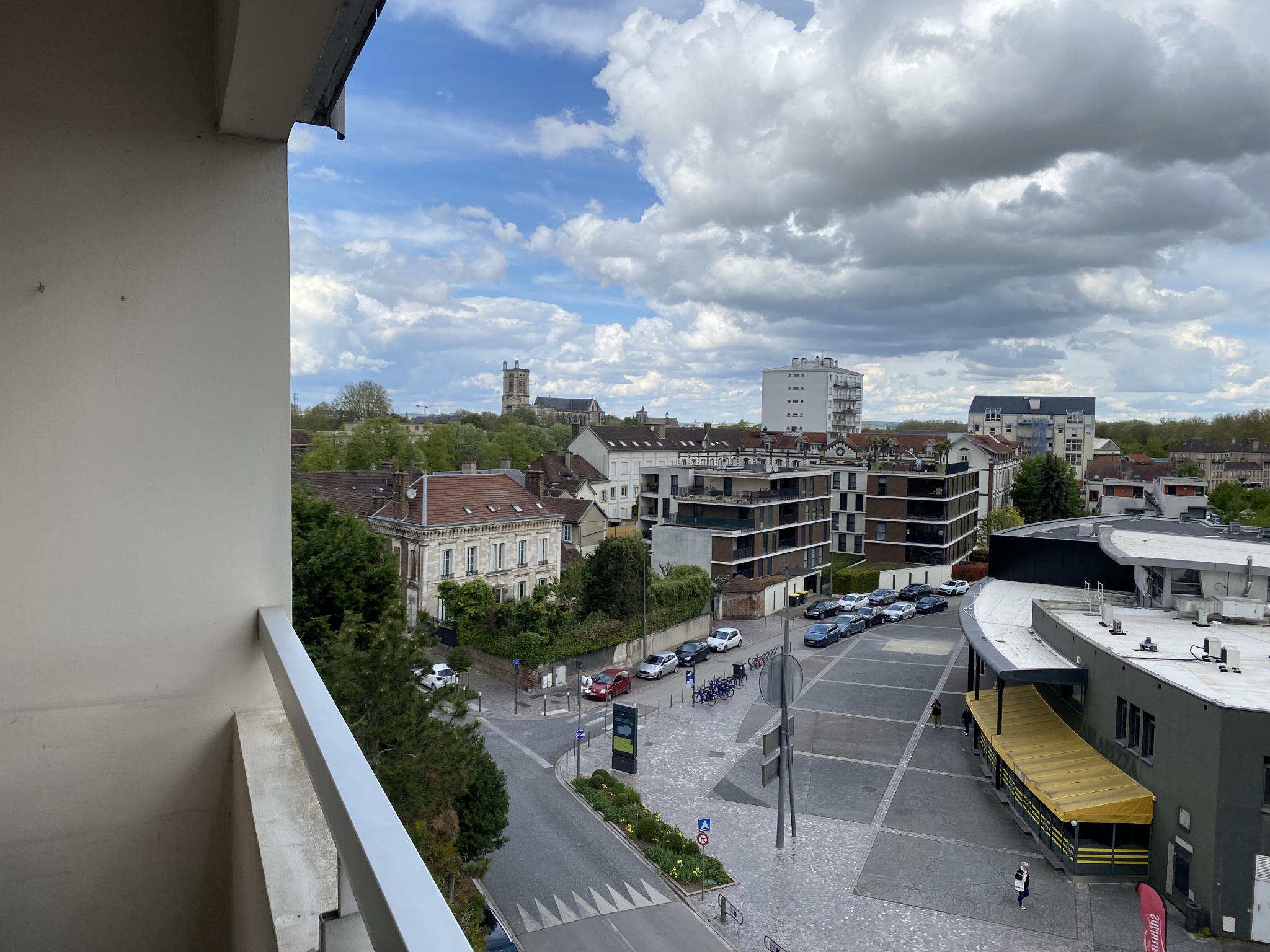 https://enviedailleurs-immobilier.fr/wp-content/uploads/2020/09/D0CAFE80-AD10-4085-91E7-F5E1BE3A55B1.jpeg